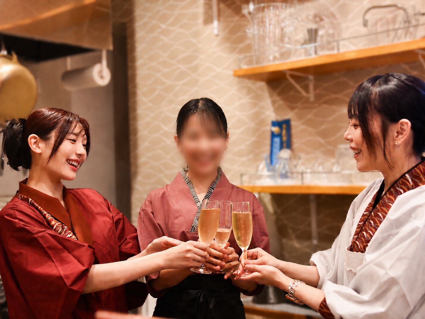 おばんざい処 灯華 店内